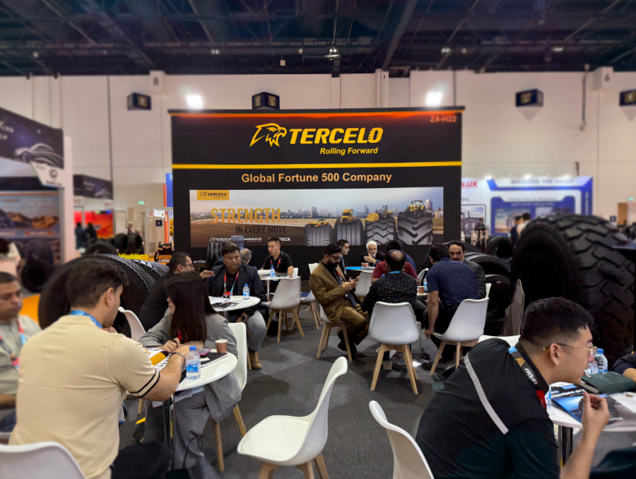 17675102517904445YK3.png 25.迪拜展1.png